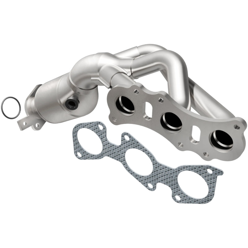 MagnaFlow Conv Direct Fit 11-15 Toyota Tacoma 4.0L V6